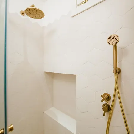 Il Tulipano Boutique *