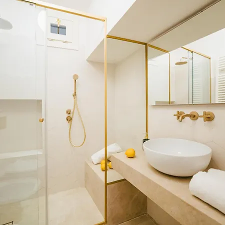 דירה Il Tulipano Boutique טאורמינה